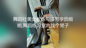 【新片速遞】绿帽淫妻 流水了吗 嗯 进入你老婆的小骚逼太爽了 漂亮媳妇被单男操的很舒坦 骚叫不停 内射