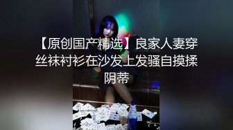 兄弟如手足，轰趴行动，有妹一起操，好好一起开个荤，口交深喉，手抓献奶，后入骚穴，玩乐开了花！太爽啦！