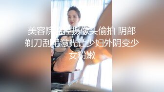 车震自教学妹课堂上装清纯鸡吧插进去就反差了