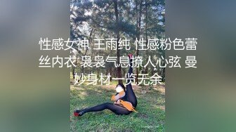 御姐少妇在家帮舔肉棒（二）