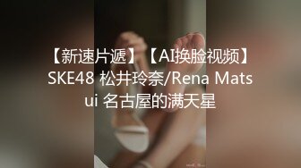 大一女生军训迟到被教官单独留下训练,最后强迫女生和自己车震,女生一脸不情愿