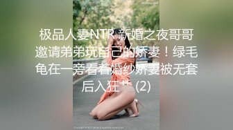 高颜值模儿内衣模特，‘我们俩可以一起拍吗’，‘可以呀，你给她换那无套深色的内衣’，俩女神儿的隐私都被发现啦！