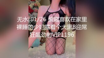 漂亮大奶美女 别骑在我身上这样不舒服 啊啊用力操我骚逼 一字马被无套输出 奶子哗哗