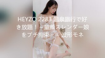 《屎上最强厕拍》胆大坑神闯入县城某医疗保健院蹲坑女厕多视角偸拍超多少女少妇熟女医护方便，看脸又能看逼