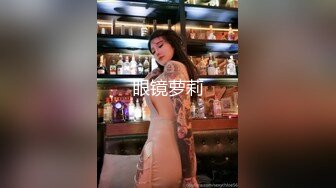 长相可爱的牙套妹子，说说嗲嗲的超级可爱女仆妹子，给大哥哥深喉吃鸡鸡，无套女上位，伸着舌头颜射一脸和舌头上