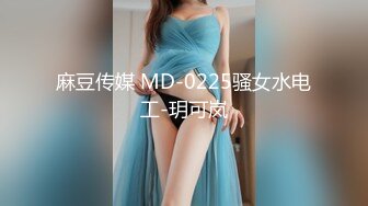 韩奶儿高颜值甜美妹子和小男友互玩，近距离特写大黑牛掰穴震动玩弄呻吟娇喘