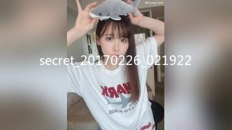 蜜桃影像PME262女班主任跟家长的秘密关系