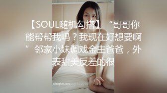  丝袜高跟大奶子露脸人妻良家少妇深夜跟小哥激情啪啪给狼友看，激情上位自己揉捏骚奶子