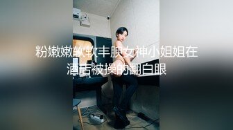 高颜值青春大学美眉